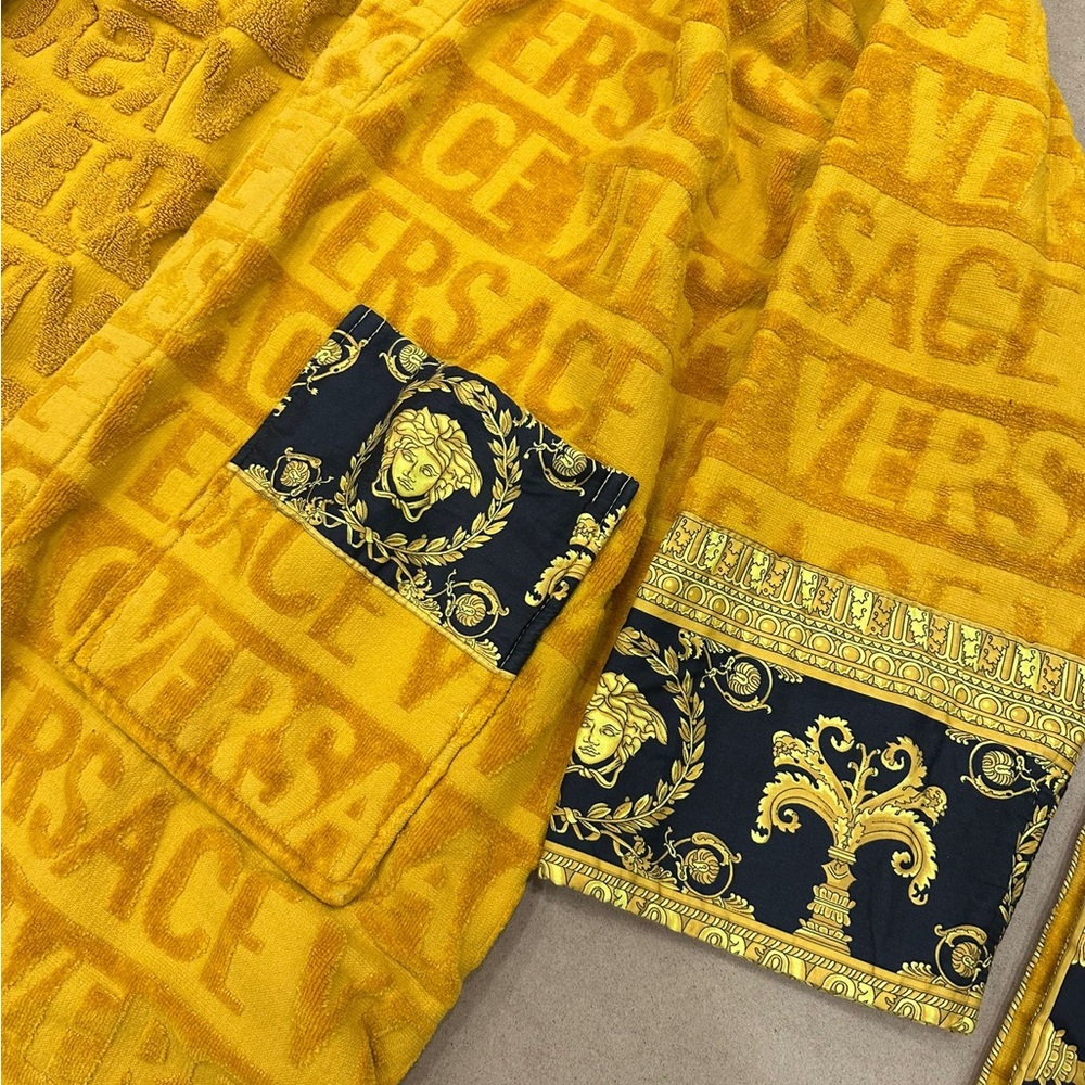 Versace Gold Textured Robe (Large) - Picture 8 of 15